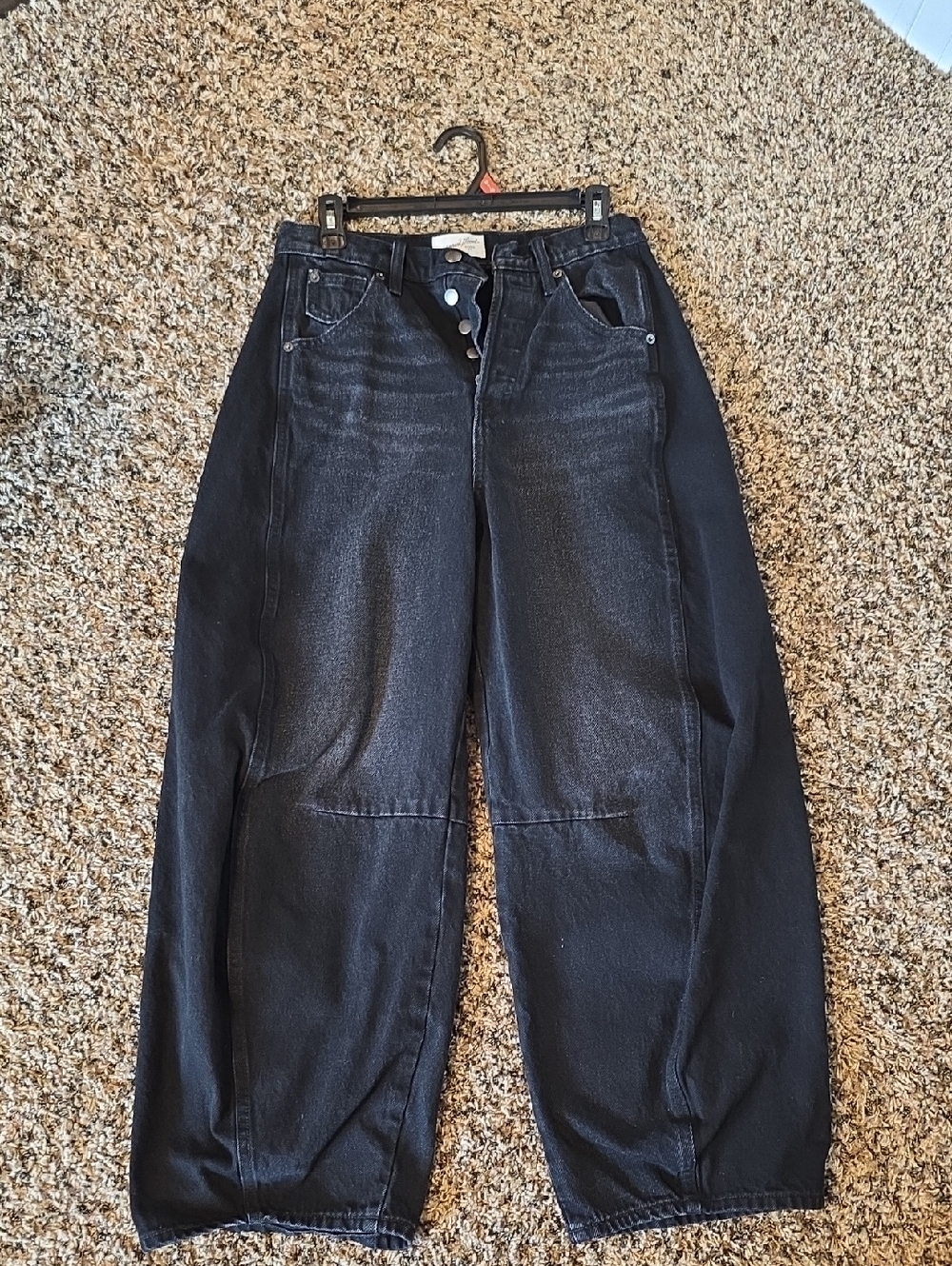 Universal Thread Barrel Jean Size 2